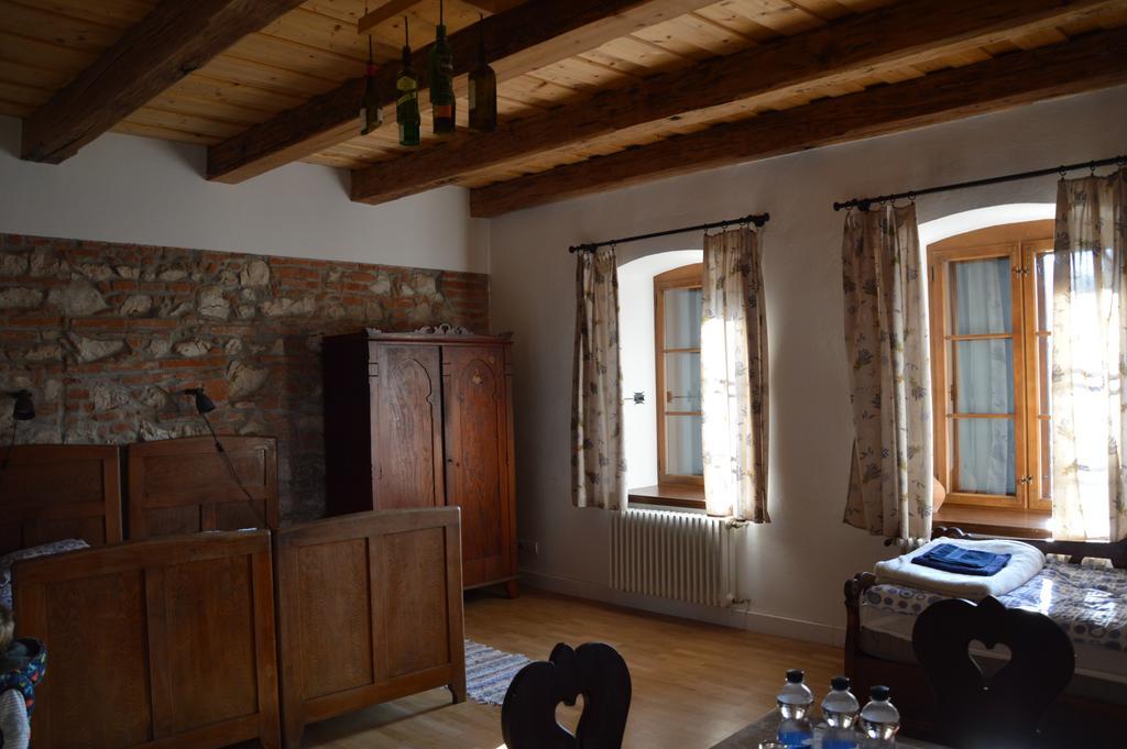 Bagolyvar Fogado- Ujfalusy Marton Vendeghaz Zirc Exterior photo
